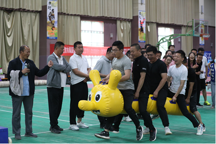 展風(fēng)采 強(qiáng)體魄 助振興 —— 敦煌種業(yè)在市屬國資國企“文旅杯”躍動前行·逐夢未來運動會上喜獲多項獎